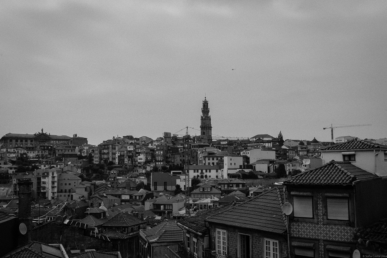 Porto Clérigos preto e branco