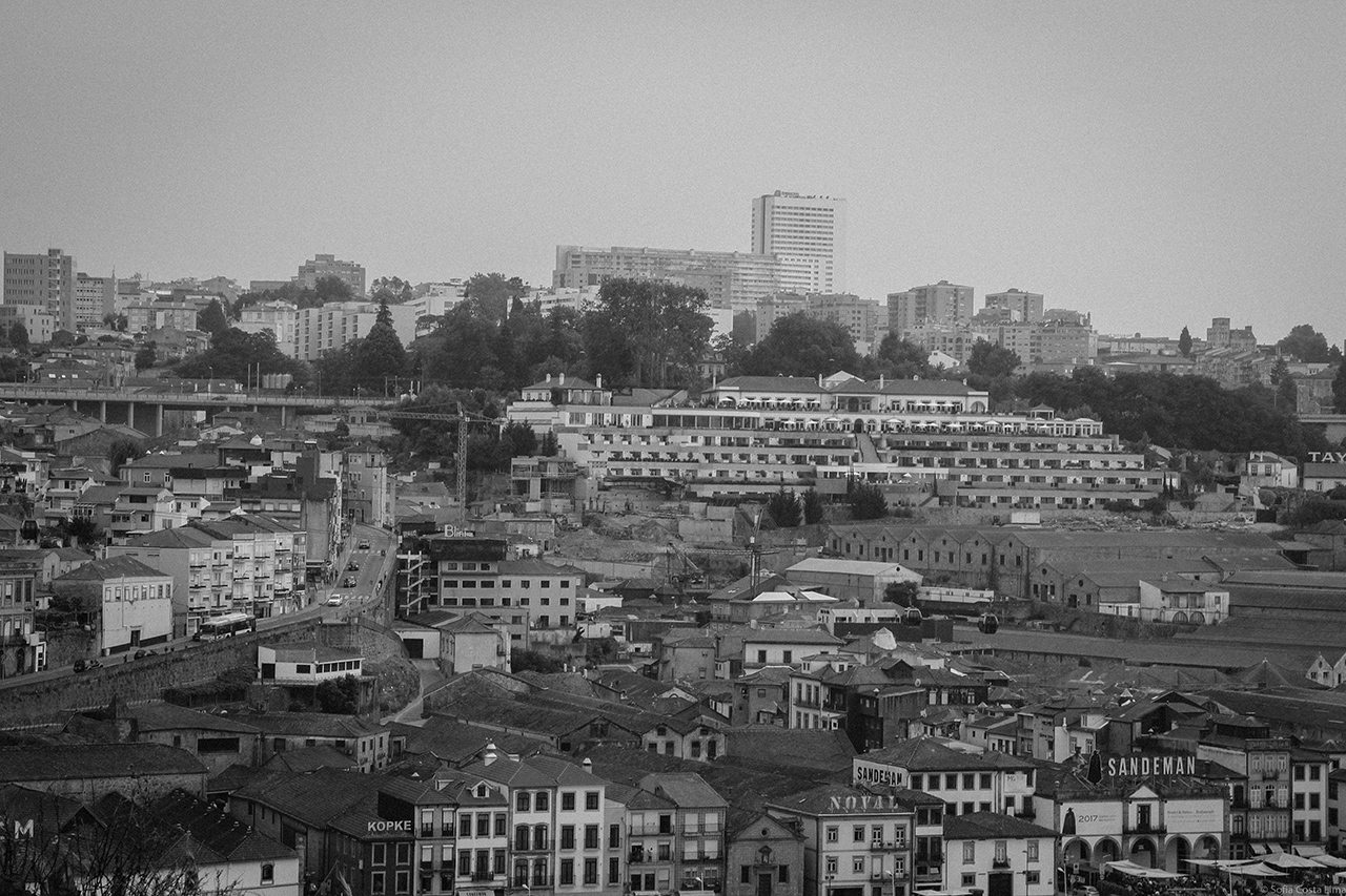 Porto preto e branco