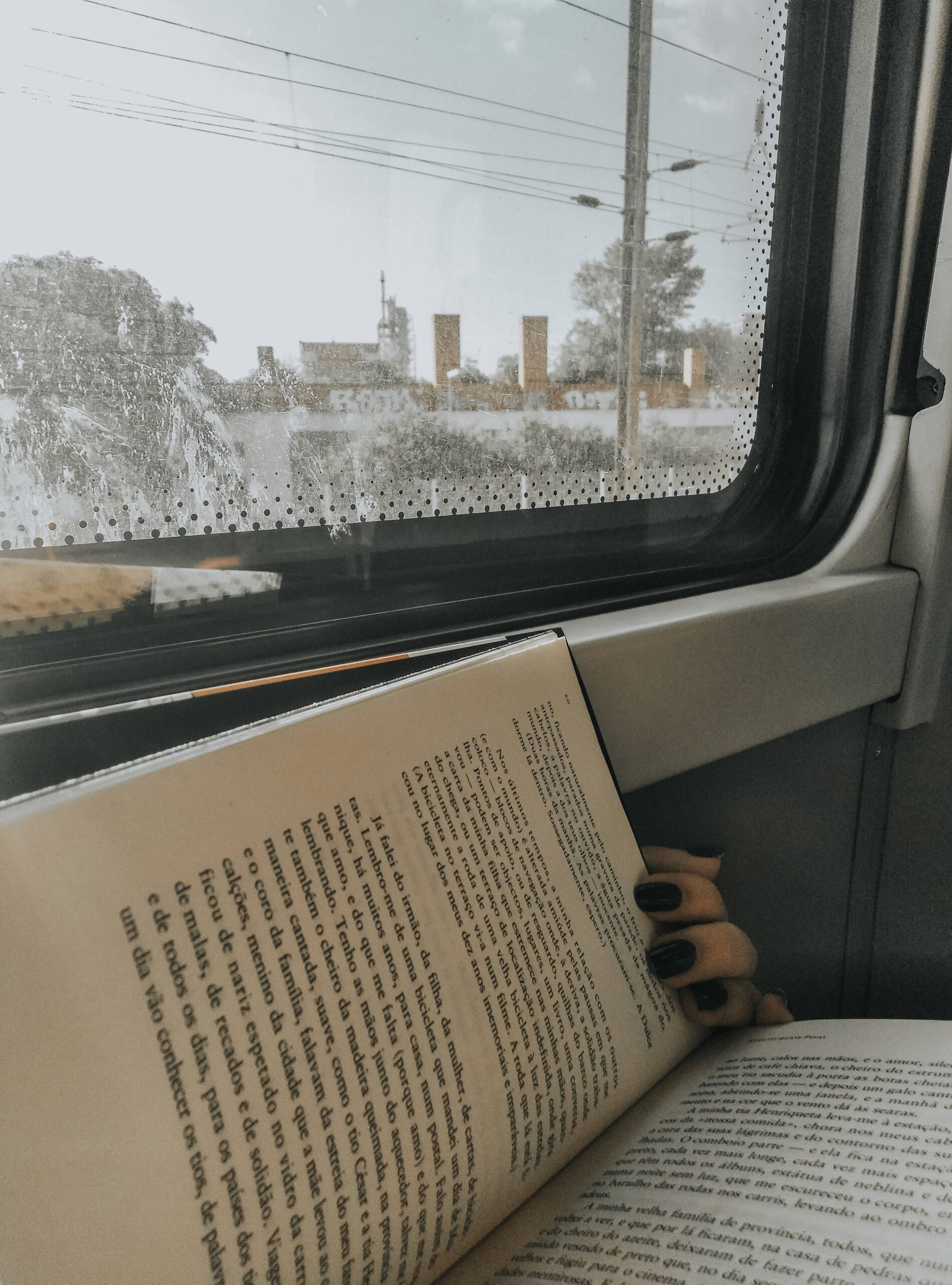 Junho e Julho em livros