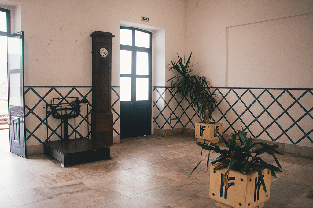 Estação ferroviária Pocinho Vila Nova de Foz Côa interior