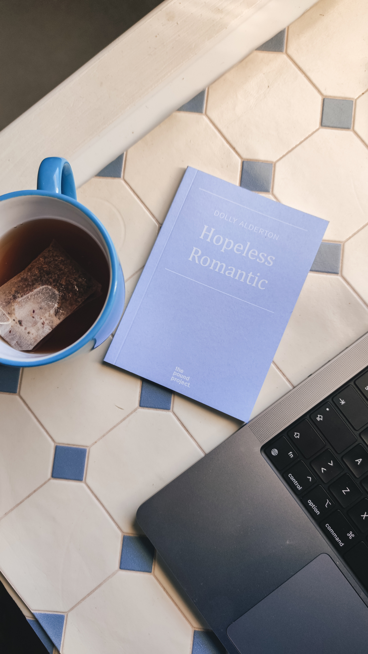 hopeless romantic dolly alderton
