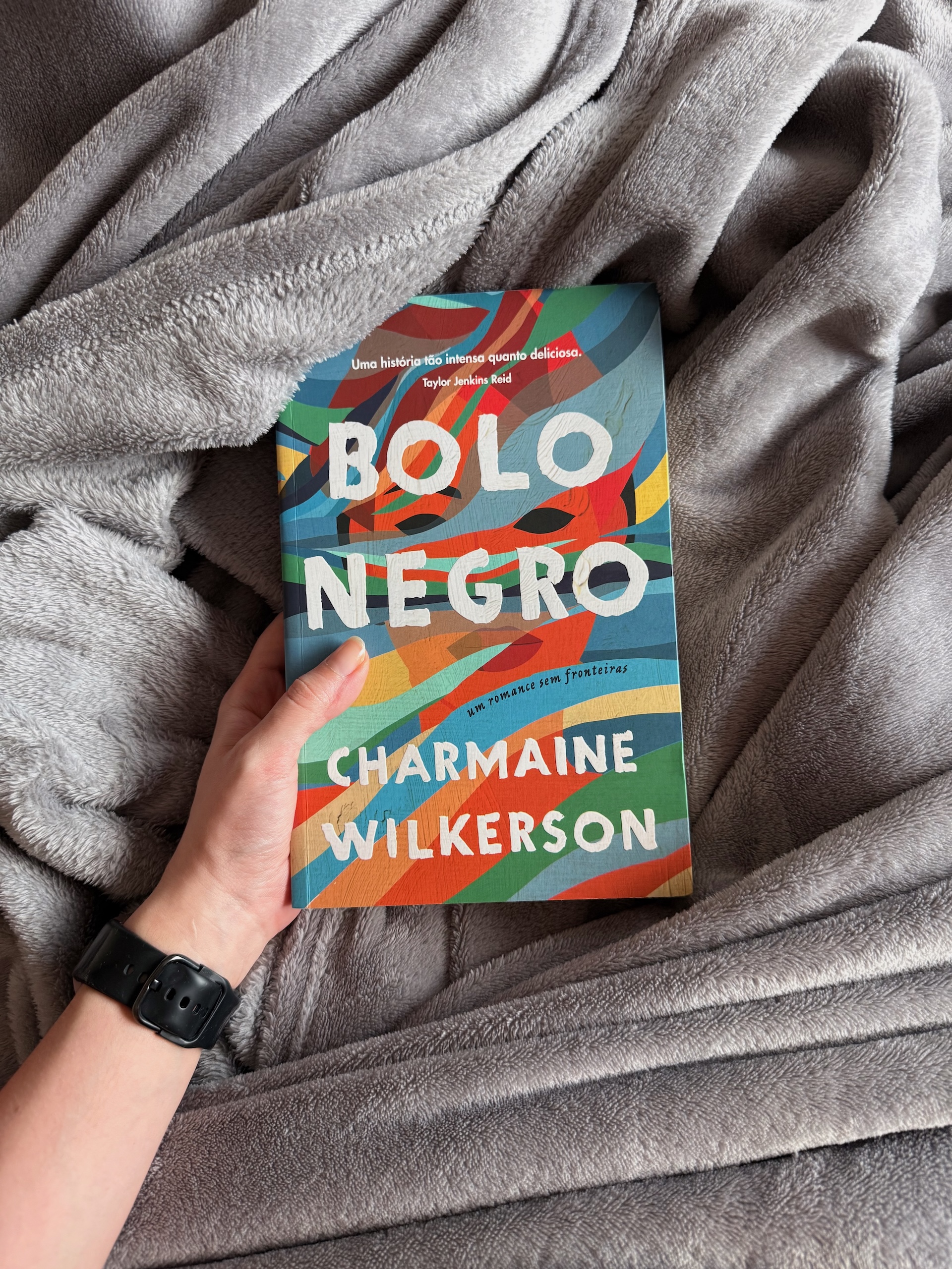 bolo negro Charmaine Wilkerson